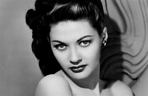 Yvonne De Carlo nude pictures